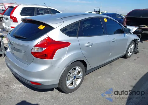 2014 Ford Focus Se from USA, damaged, VIN 1FADP3K26EL176155